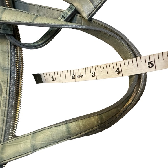 Rare Furla large leather handbag in sage green croc print 💚 perfect for travel - Picture 16 of 16